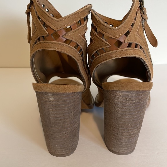 Dolce Vita Women’s Natasha Almond Suede Pump/Ankle Bootie. Size  9.5M - Picture 6 of 11